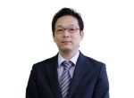 小出　高志