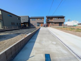 フジイエ鎌ケ谷・東道野辺～自然に帰りたくなる自然を感じる家～
