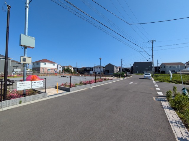 フジセレクト高根町～ゆとりの敷地で理想のお住まいを～