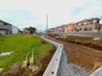 宅地造成始まりました！
分譲地内はゆとりの５ｍ道路、広々敷地面積４２坪超の整形地。最寄駅までも徒歩５分！最寄駅まで徒歩５分の立地ながら、低層エリアで高い建物もなく戸建に適した立地です。
「せっかく家を建てるなら、自分たちの理想をカタチにしたい」
そんなご家族の声に答えるフジイエです。